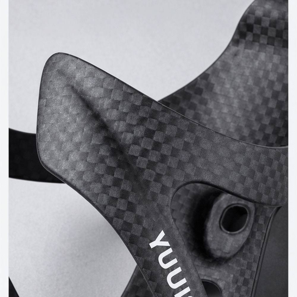 Carbon Fiber Bicycle Water Bot - огляд і ціна Cycling Gear And Equipment